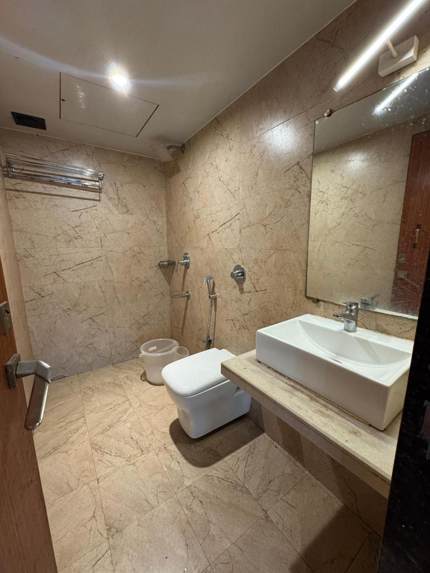 Hotel Aflon Midc Andheri East Mumbai Exterior foto
