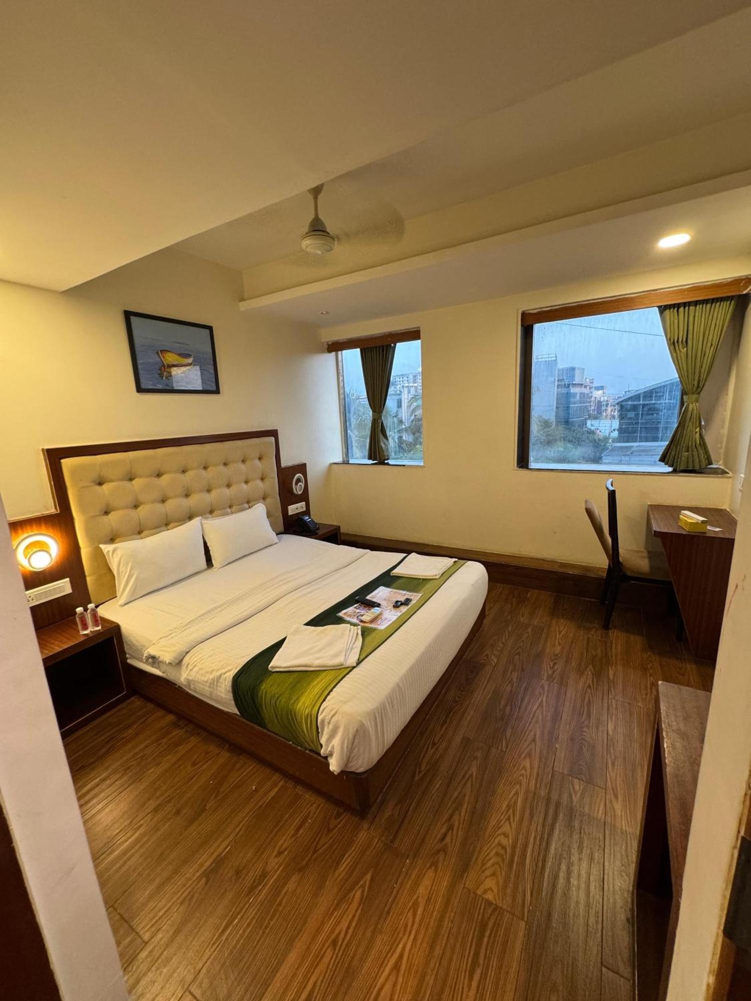 Hotel Aflon Midc Andheri East Mumbai Exterior foto