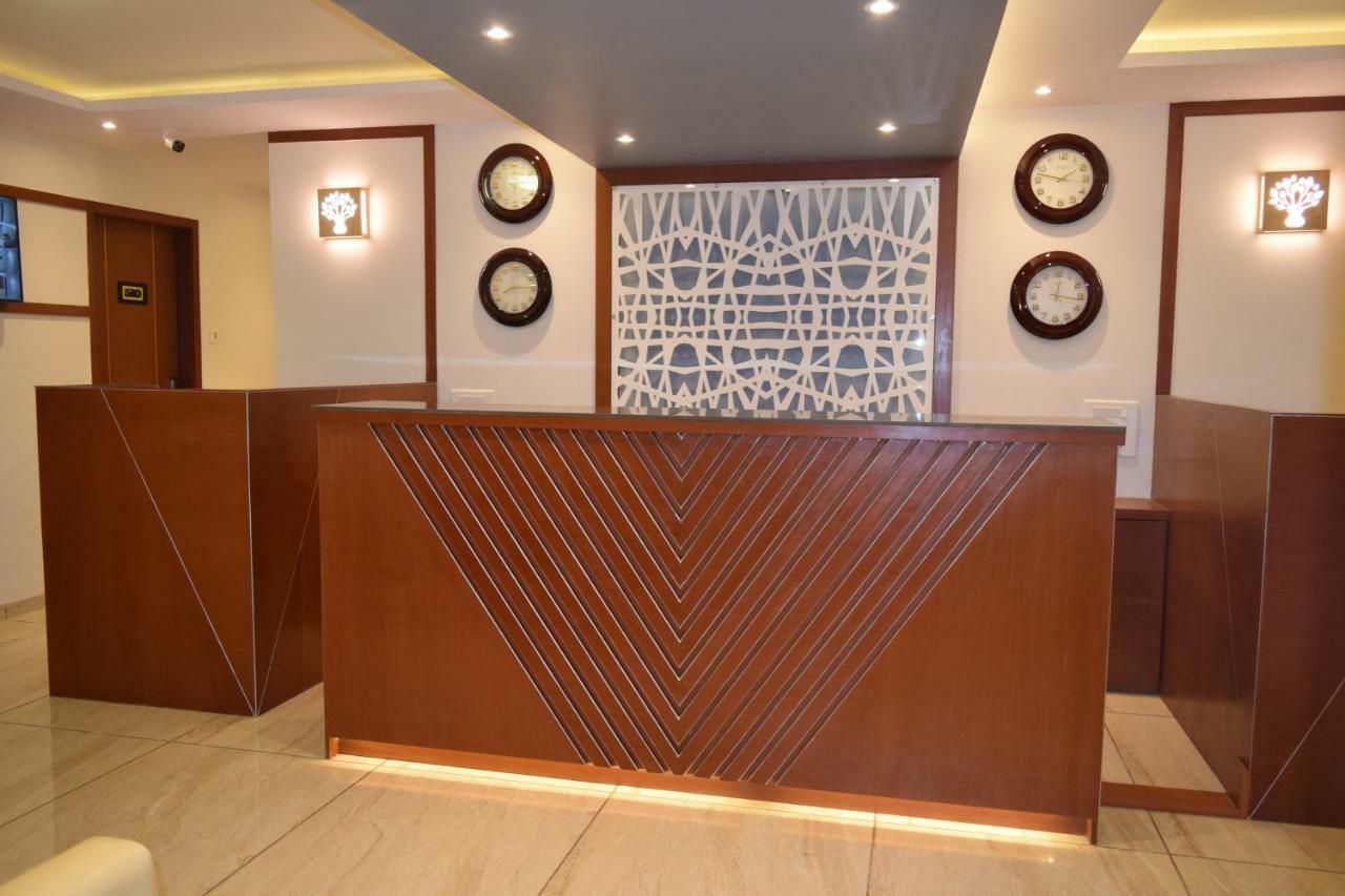 Hotel Aflon Midc Andheri East Mumbai Exterior foto